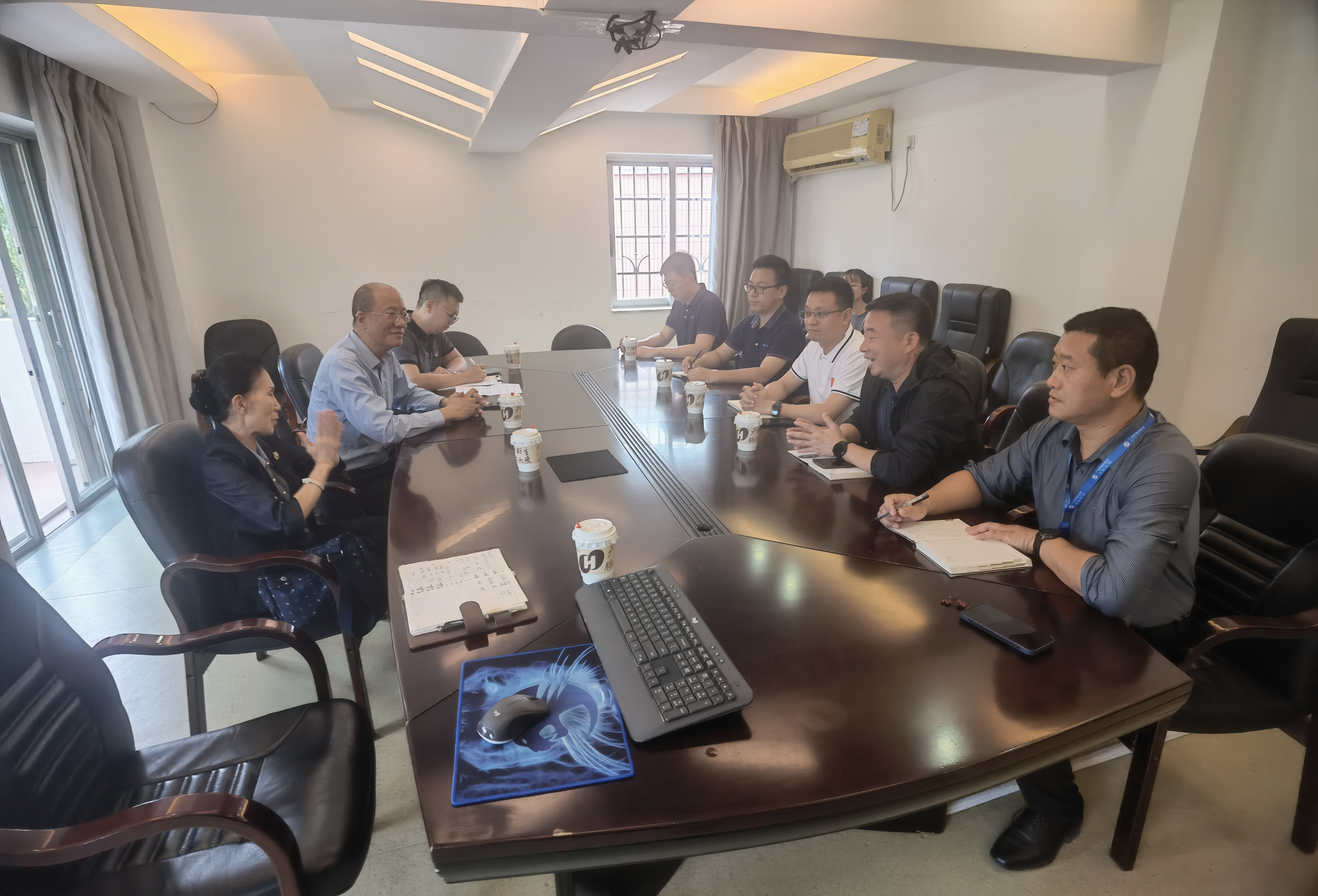 我会到广州市胸科医院交流座谈